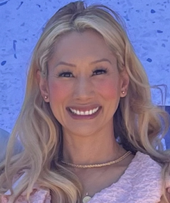 Noshin, Dental Hygienist